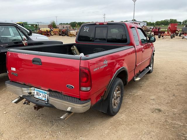 Image of Ford F-150 equipment image 3