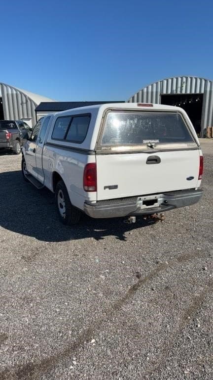 Image of Ford F-150 equipment image 3