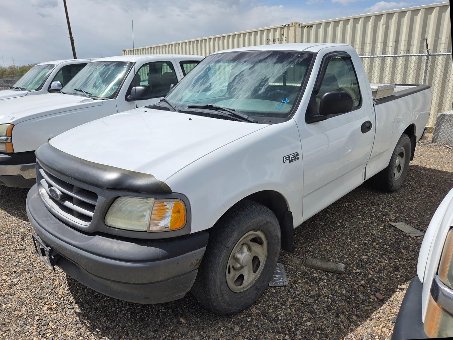 2002 Ford F-150 Equipment Image0