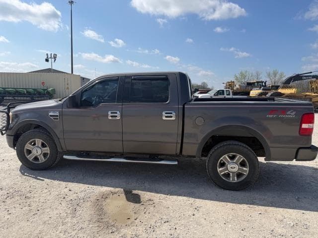 Image of Ford F-150 equipment image 2