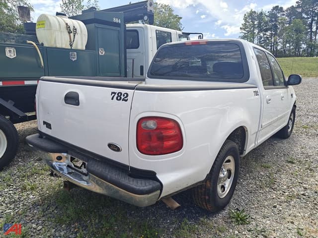 Image of Ford F-150 equipment image 4