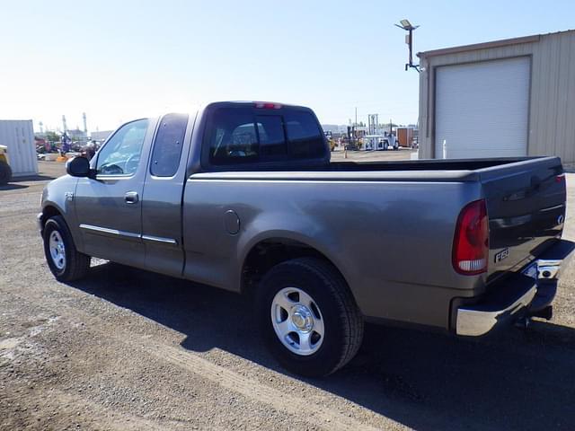 Image of Ford F-150 equipment image 3