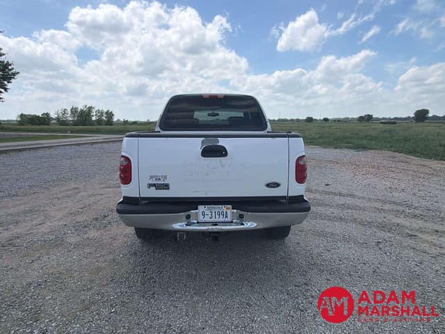 Image of Ford F-150 equipment image 4
