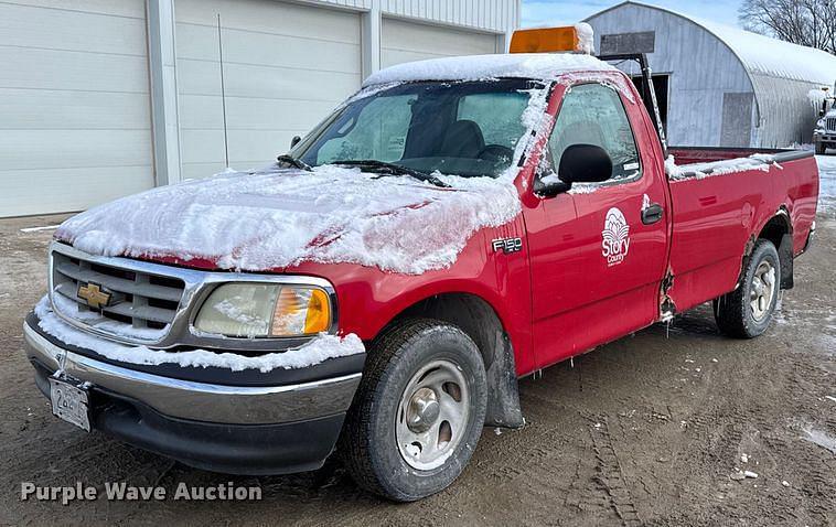 Image of Ford F-150 Primary image