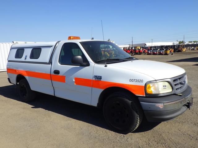 Image of Ford F-150 equipment image 1