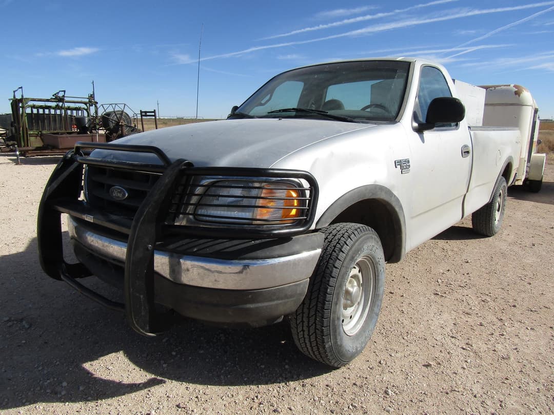 Image of Ford F-150 Primary image