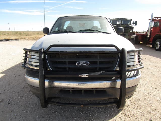 Image of Ford F-150 equipment image 3