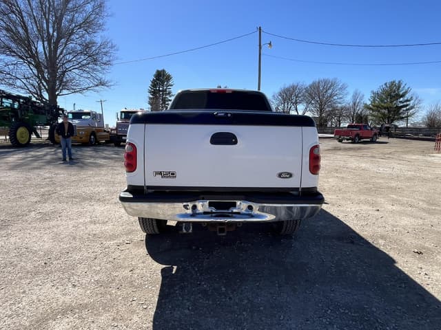 Image of Ford F-150 equipment image 3