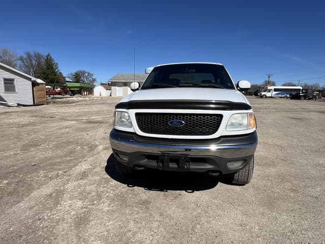 Image of Ford F-150 equipment image 2