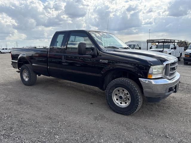 Image of Ford F-250 equipment image 3
