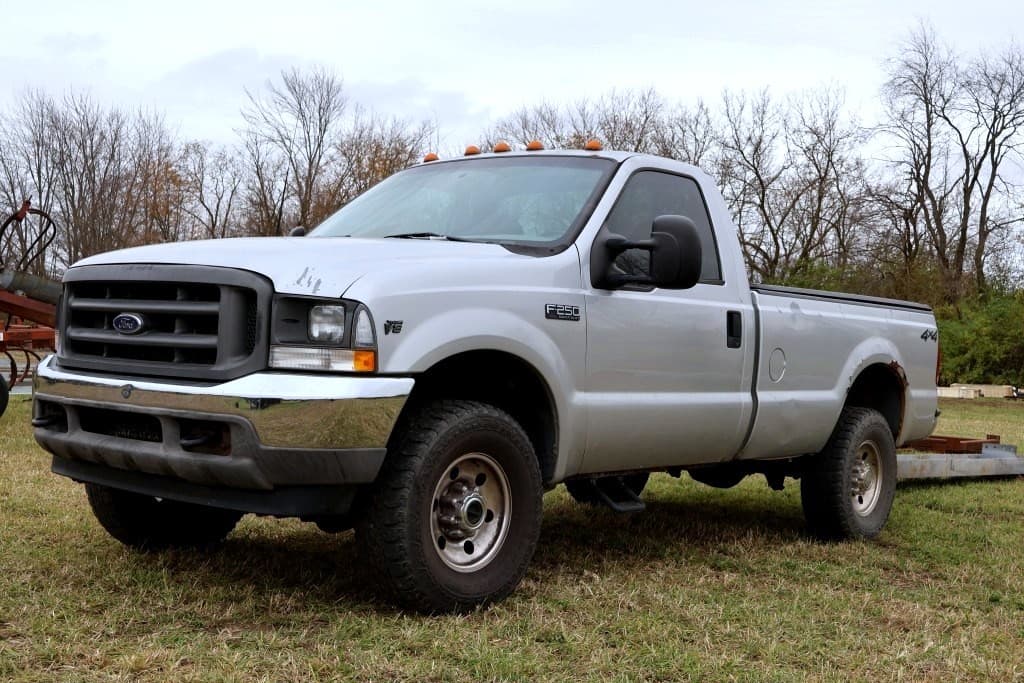 Image of Ford F-250 Primary image