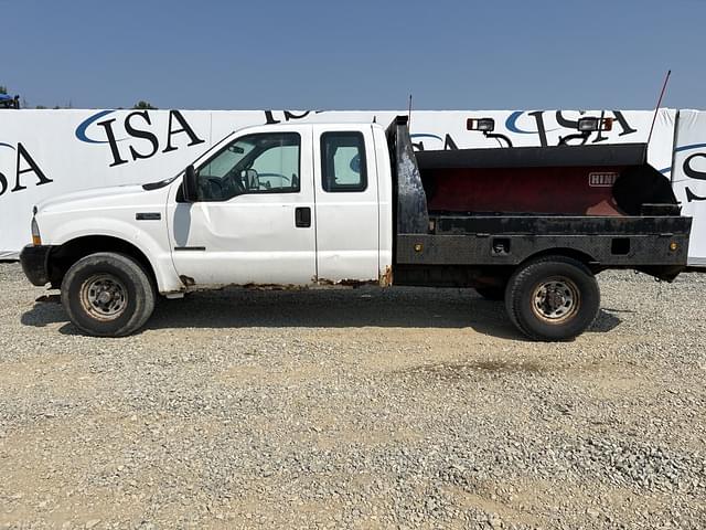 Image of Ford F-250 equipment image 1