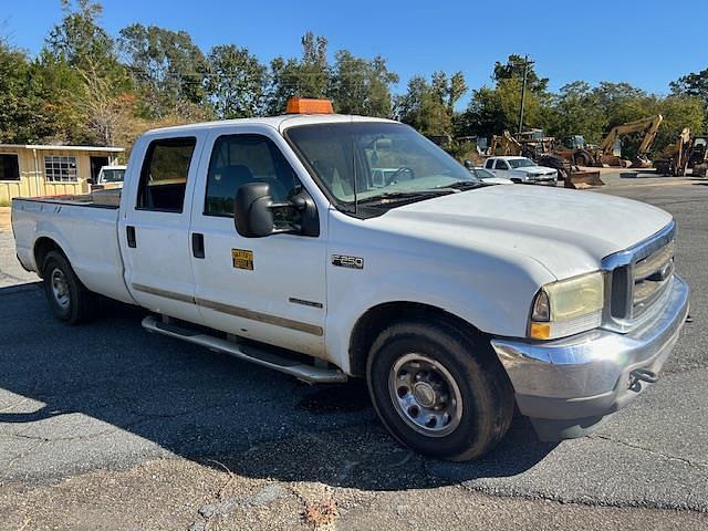 Image of Ford F-250 equipment image 2