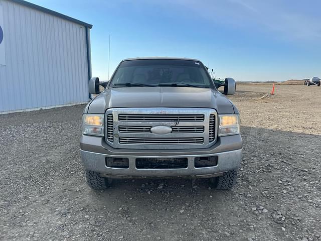 Image of Ford F-250 equipment image 1