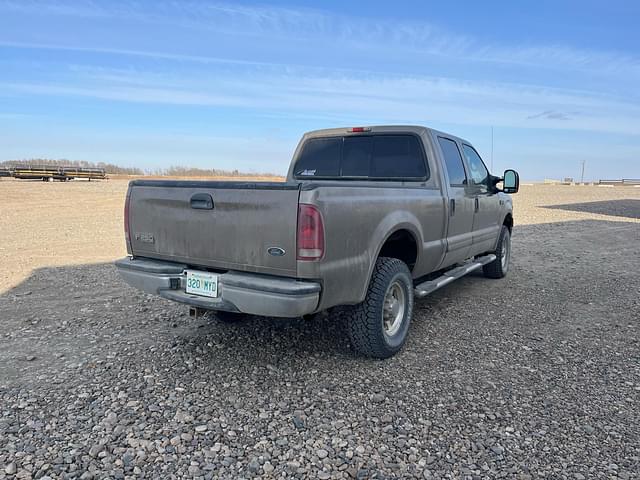 Image of Ford F-250 equipment image 4