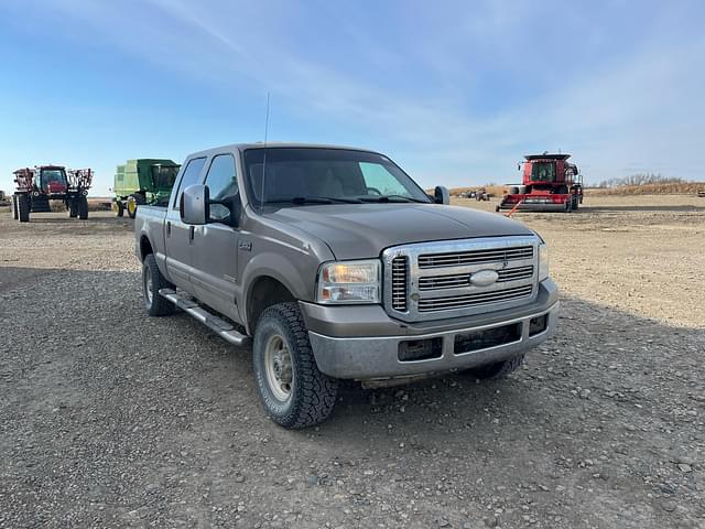 Image of Ford F-250 equipment image 2