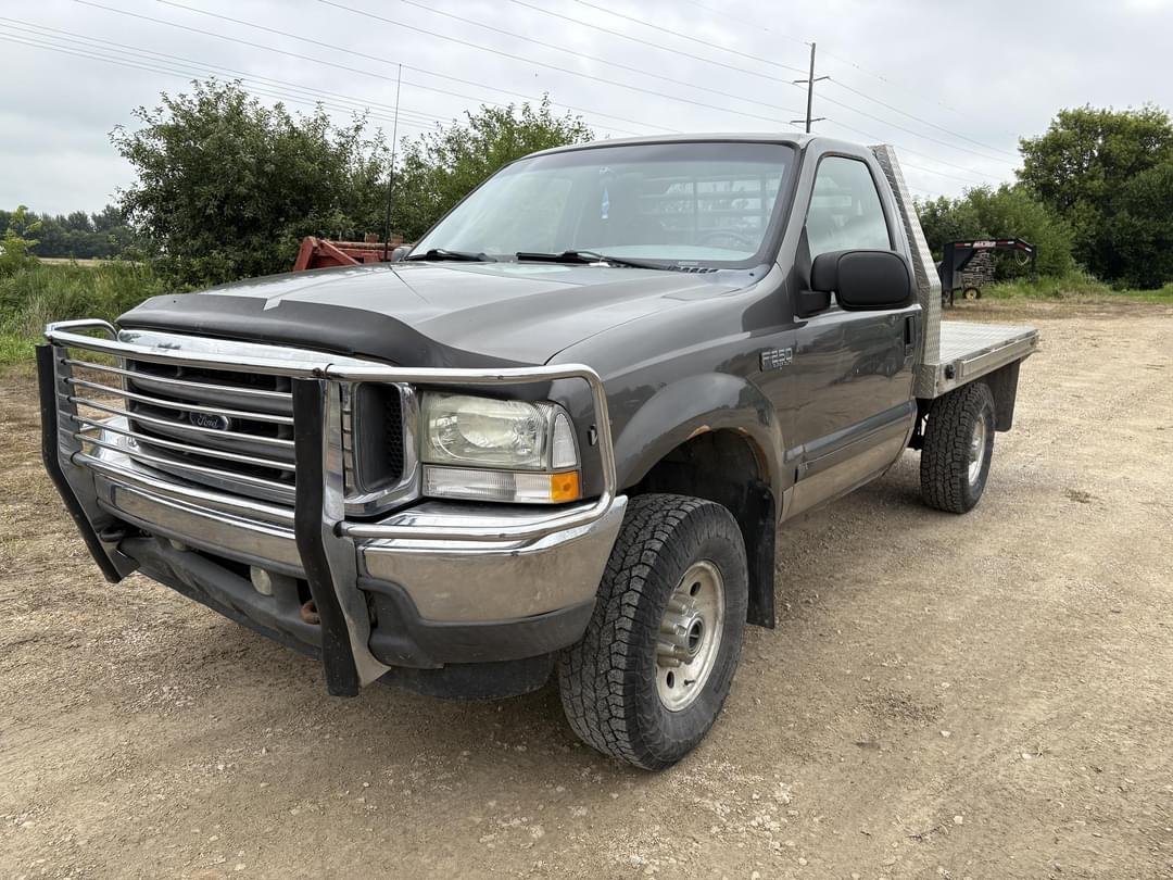 Image of Ford F-250 Primary image