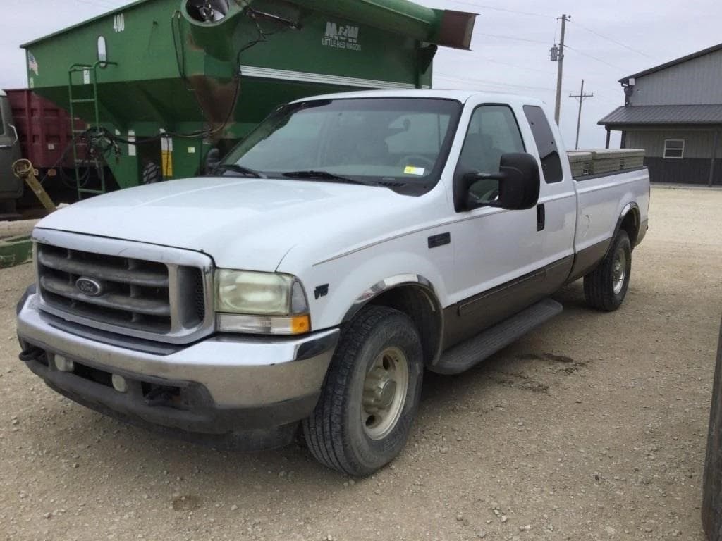 Image of Ford F-250 Primary image