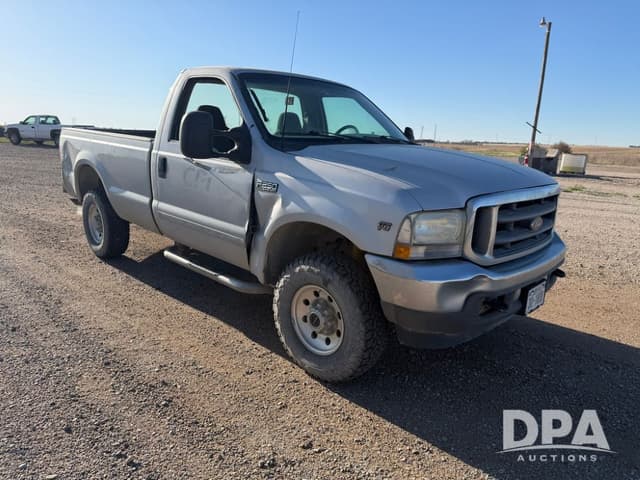 Image of Ford F-250 equipment image 4