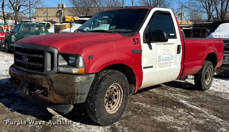 2002 Ford F-250 Equipment Image0