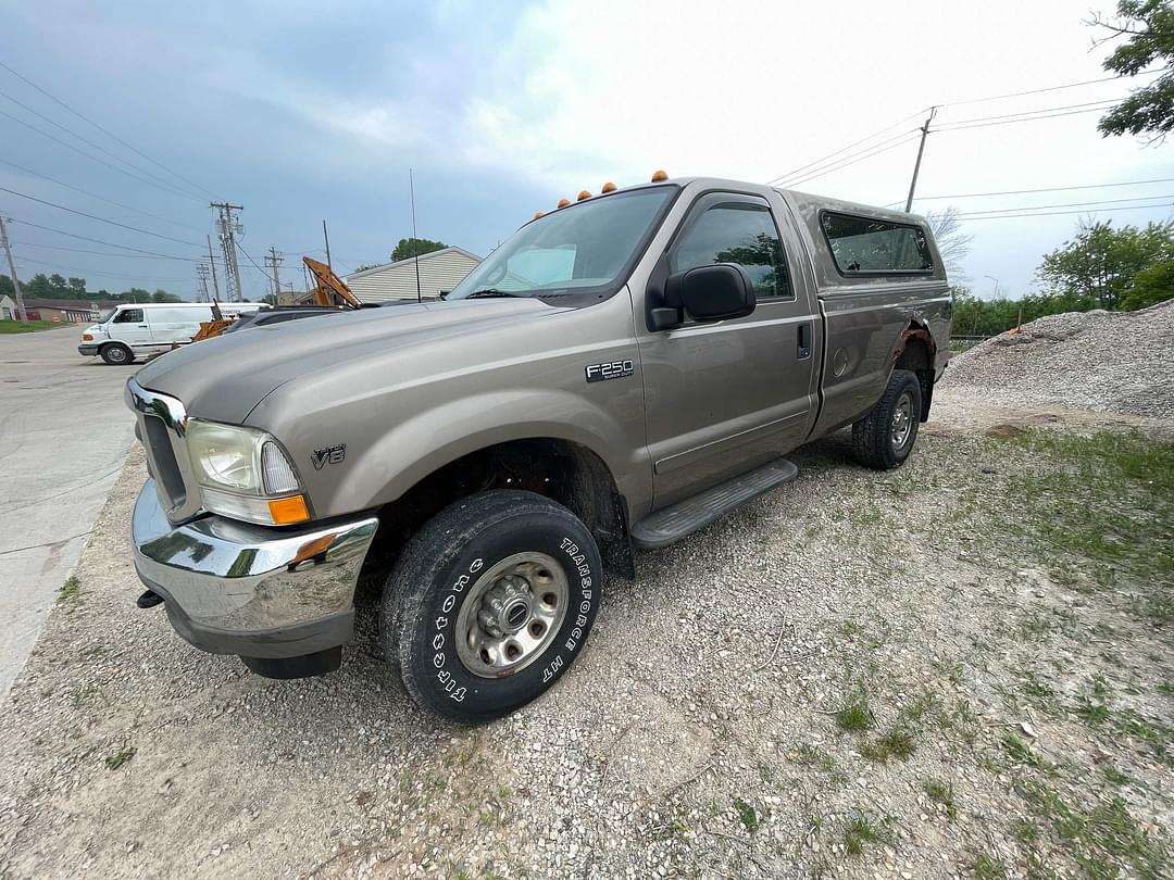 Image of Ford F-250 Primary image
