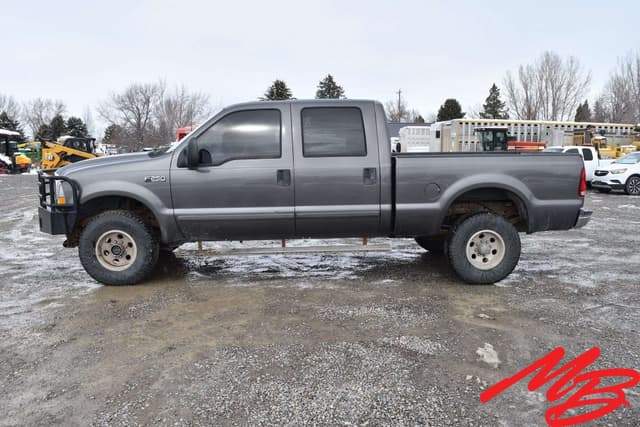 Image of Ford F-250 equipment image 1