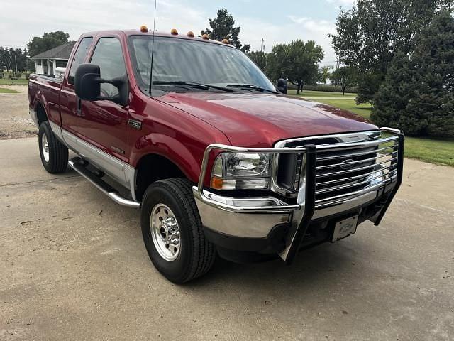 Image of Ford F-350 equipment image 1