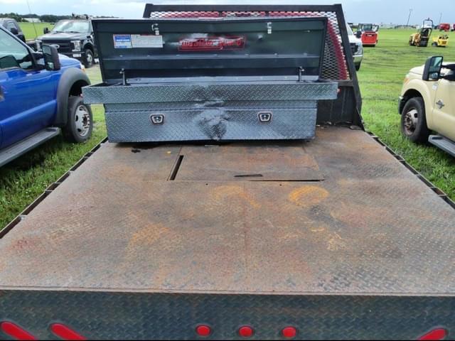 Image of Ford F-350 equipment image 4