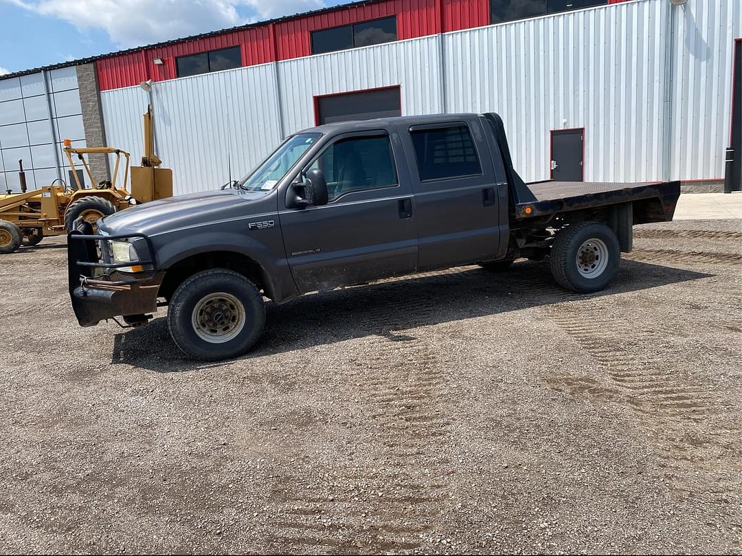 Image of Ford F-350 Primary image