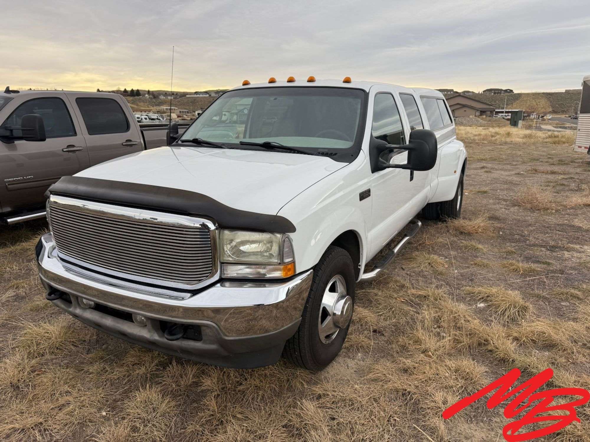 2002 Ford F-350 Equipment Image0