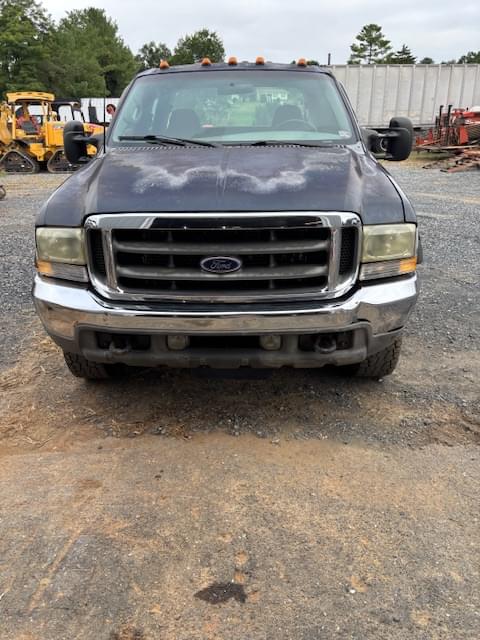 Image of Ford F-350 equipment image 2