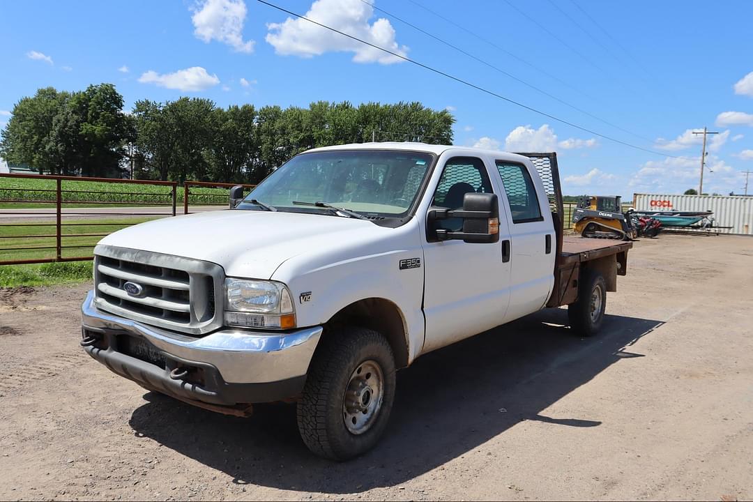 Image of Ford F-350 Primary image