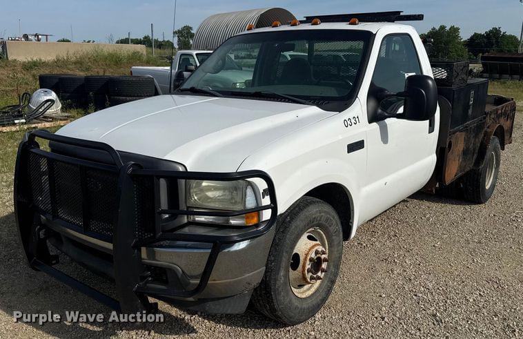 Image of Ford F-350 Primary image