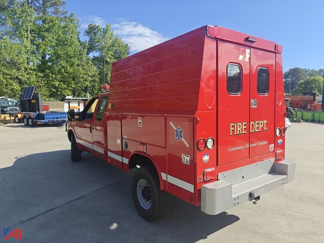 Image of Ford F-350 equipment image 1