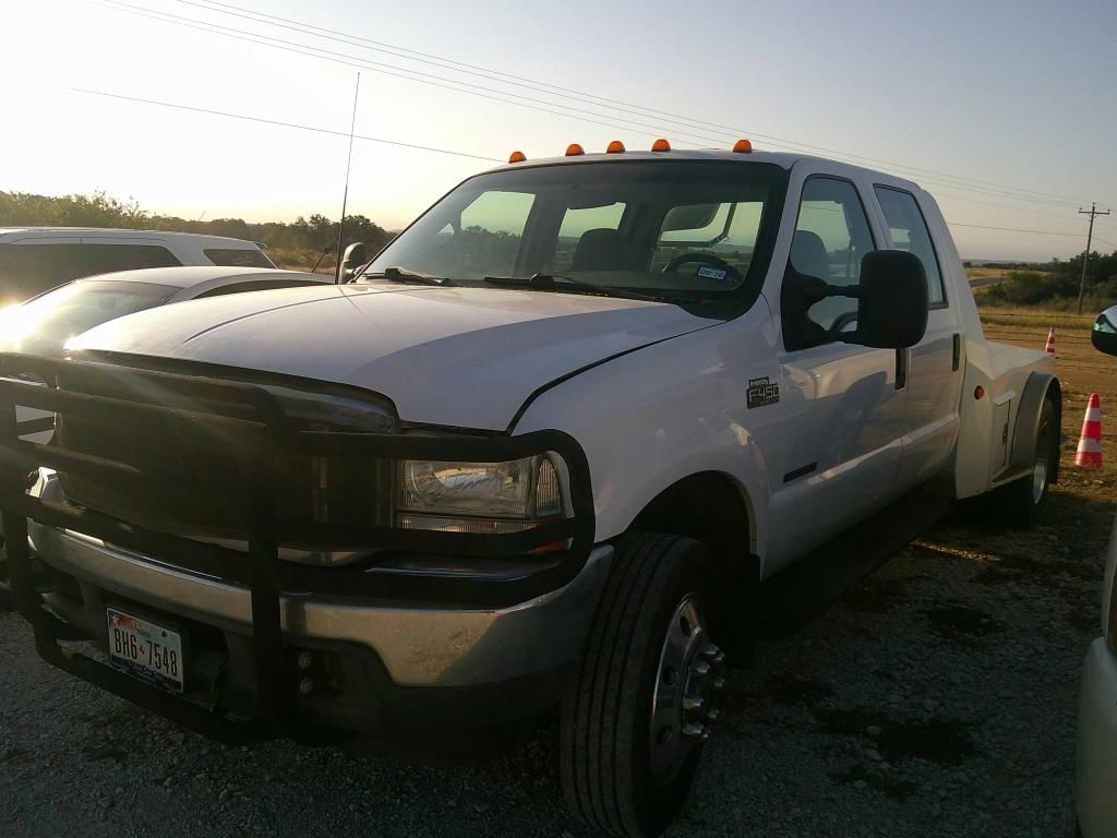 2002 Ford F-450 Equipment Image0