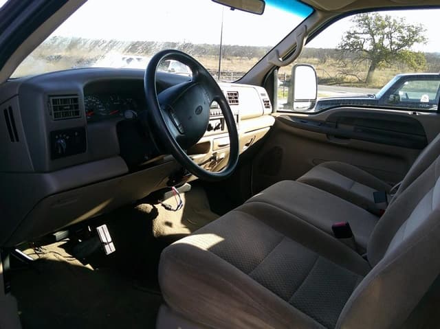 Image of Ford F-450 equipment image 1