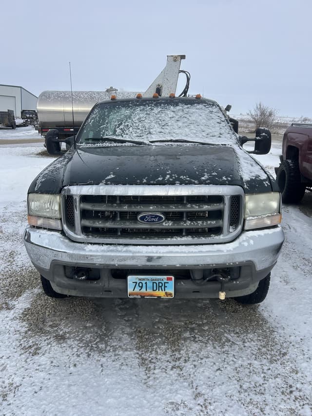 Image of Ford F-450 equipment image 1