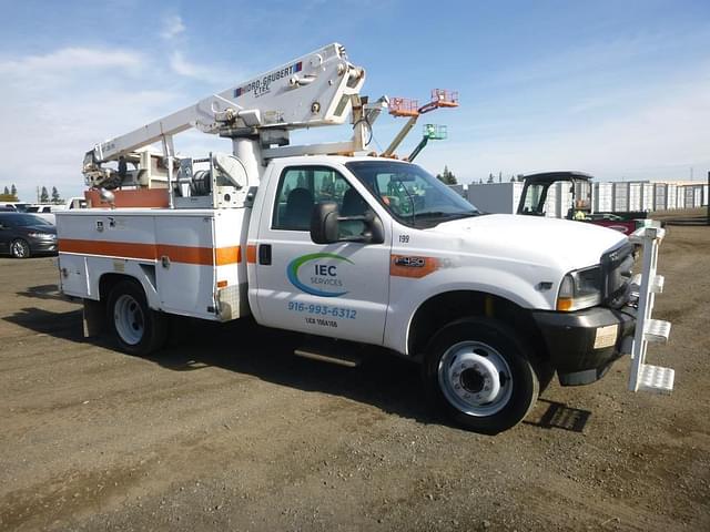 Image of Ford F-450 equipment image 1