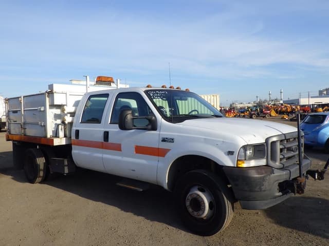 Image of Ford F-450 equipment image 1