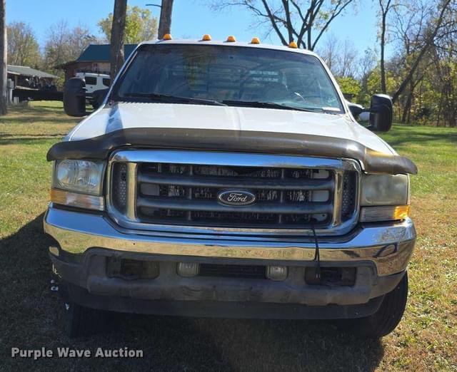 Image of Ford F-450 equipment image 1