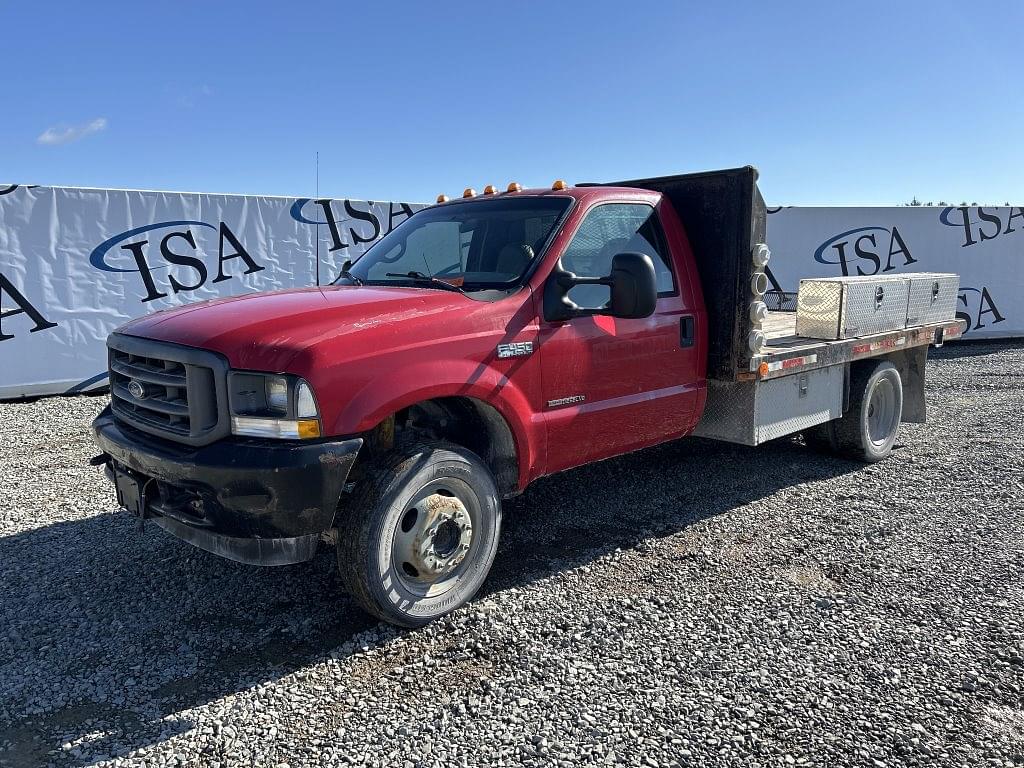 Image of Ford F-450 Primary image