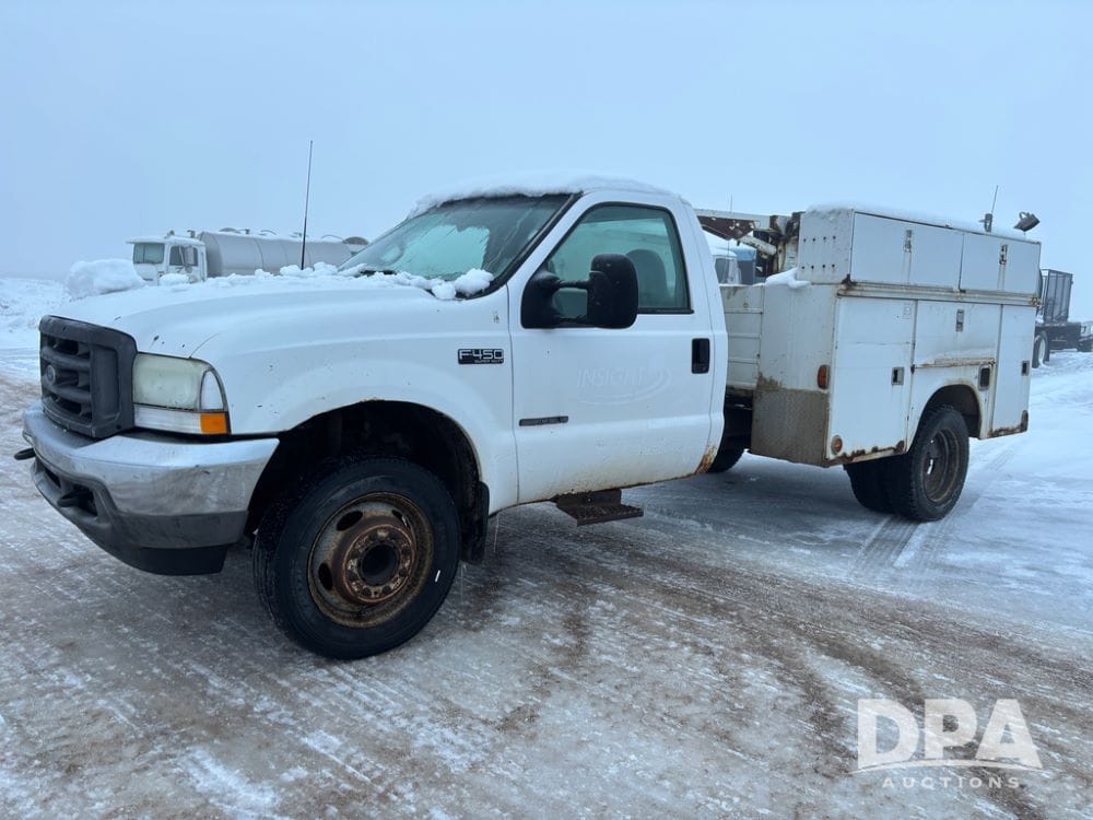 2002 Ford F-450 Equipment Image0