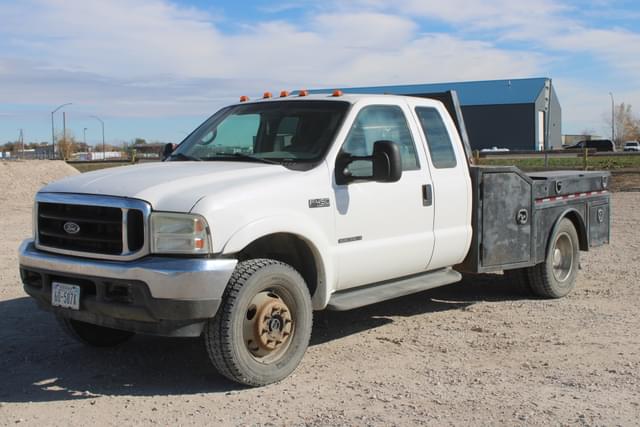 Image of Ford F-450 equipment image 1