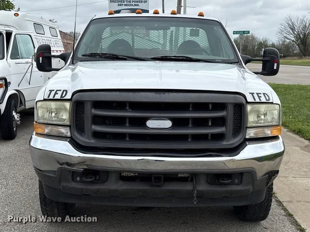 Image of Ford F-550 equipment image 1