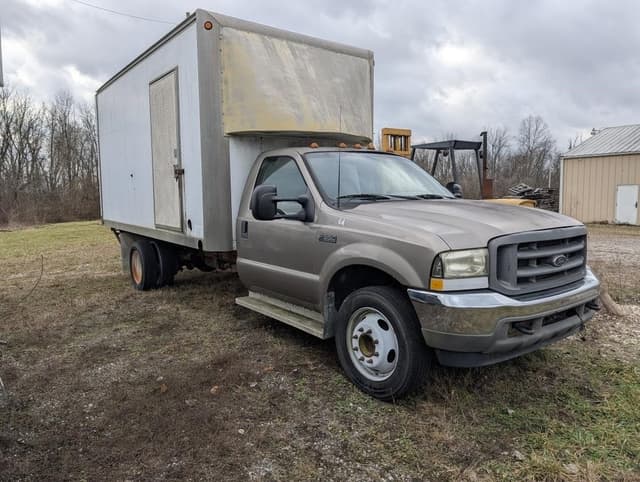 Image of Ford F-550 equipment image 1