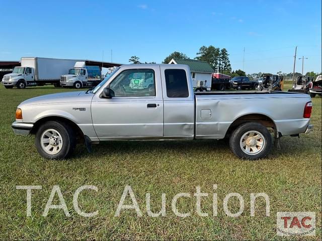 Image of Ford Ranger XLT equipment image 1