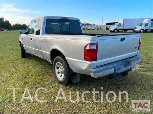 Image of Ford Ranger XLT equipment image 2