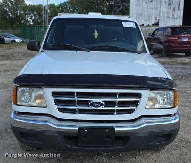 Image of Ford Ranger XLT equipment image 1