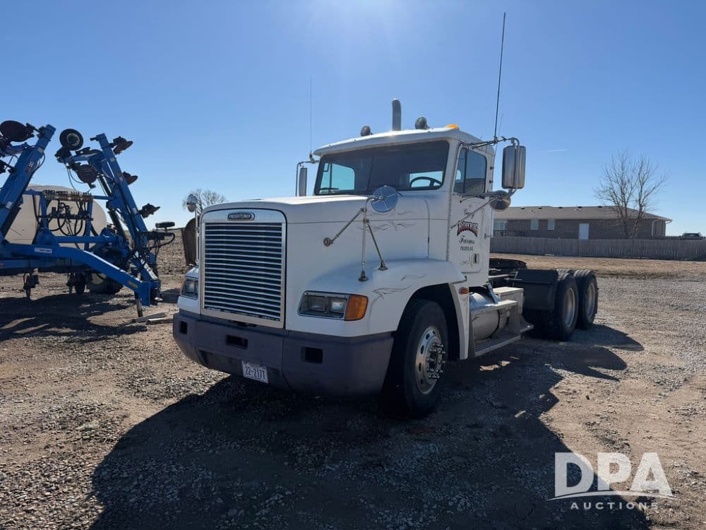 Image of Freightliner FLD120 Primary image