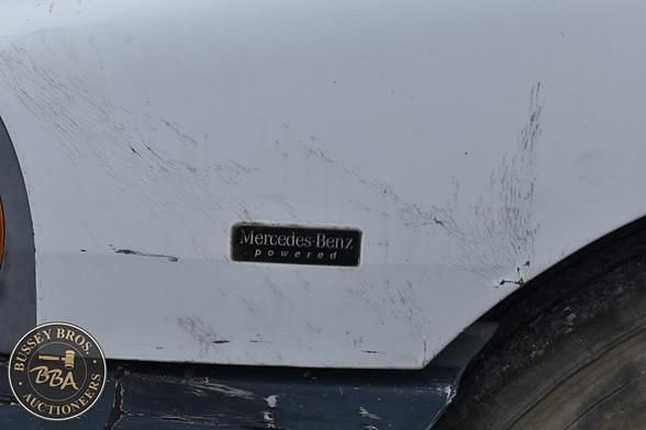 Image of Freightliner Century 112 equipment image 1